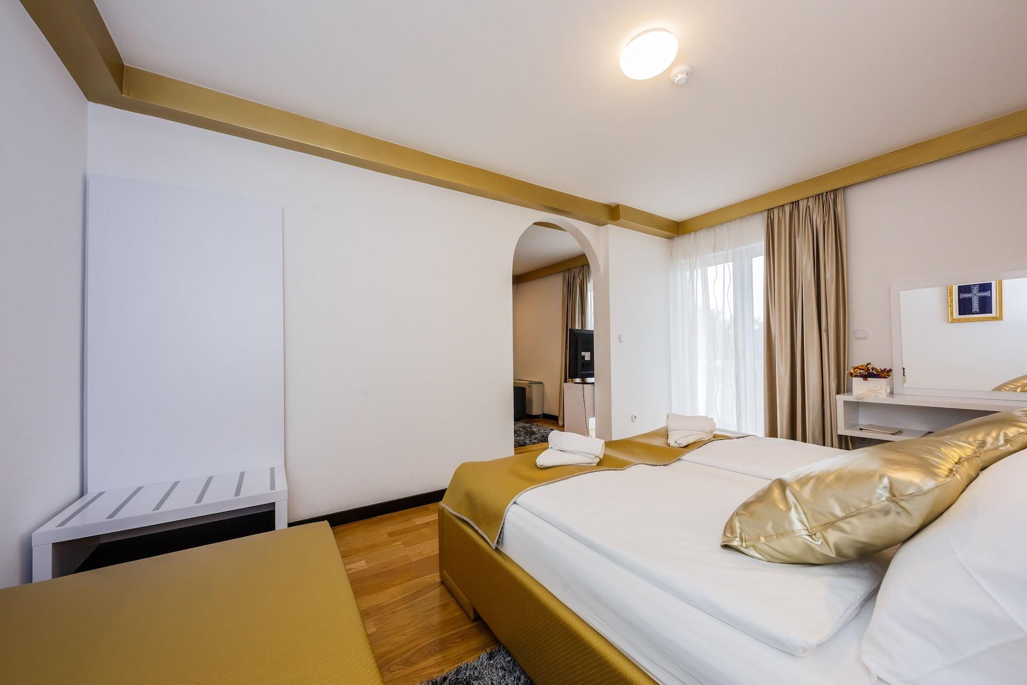 Hotel Sveti Kriz Mastrinka Kültér fotó