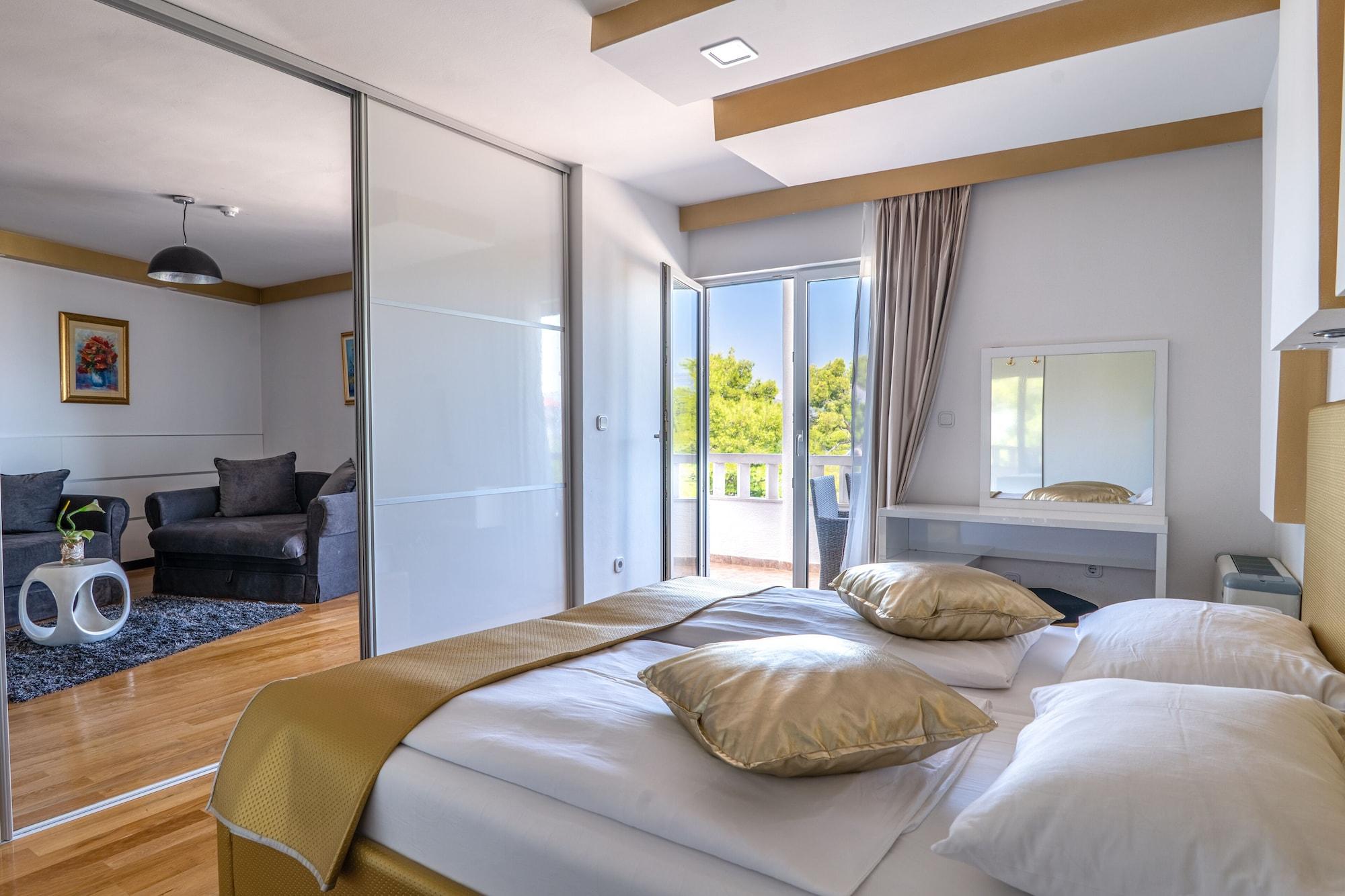 Hotel Sveti Kriz Mastrinka Kültér fotó