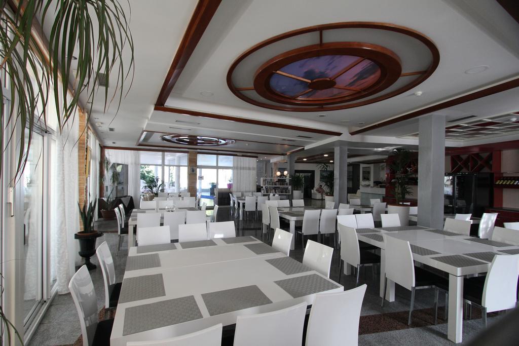 Hotel Sveti Kriz Mastrinka Kültér fotó