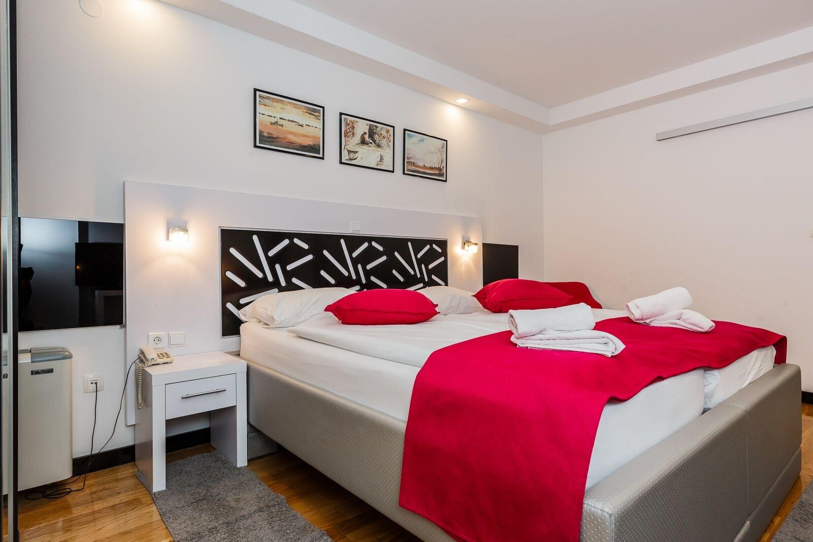 Hotel Sveti Kriz Mastrinka Kültér fotó