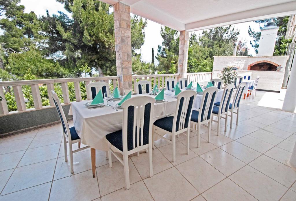 Hotel Sveti Kriz Mastrinka Kültér fotó